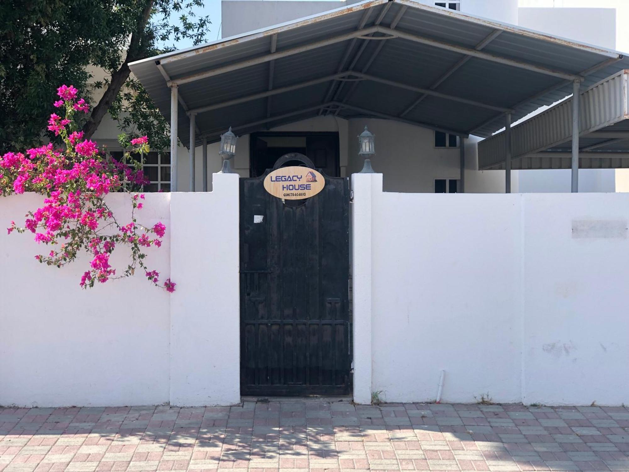 מוסקט Legacy Hostel מראה חיצוני תמונה