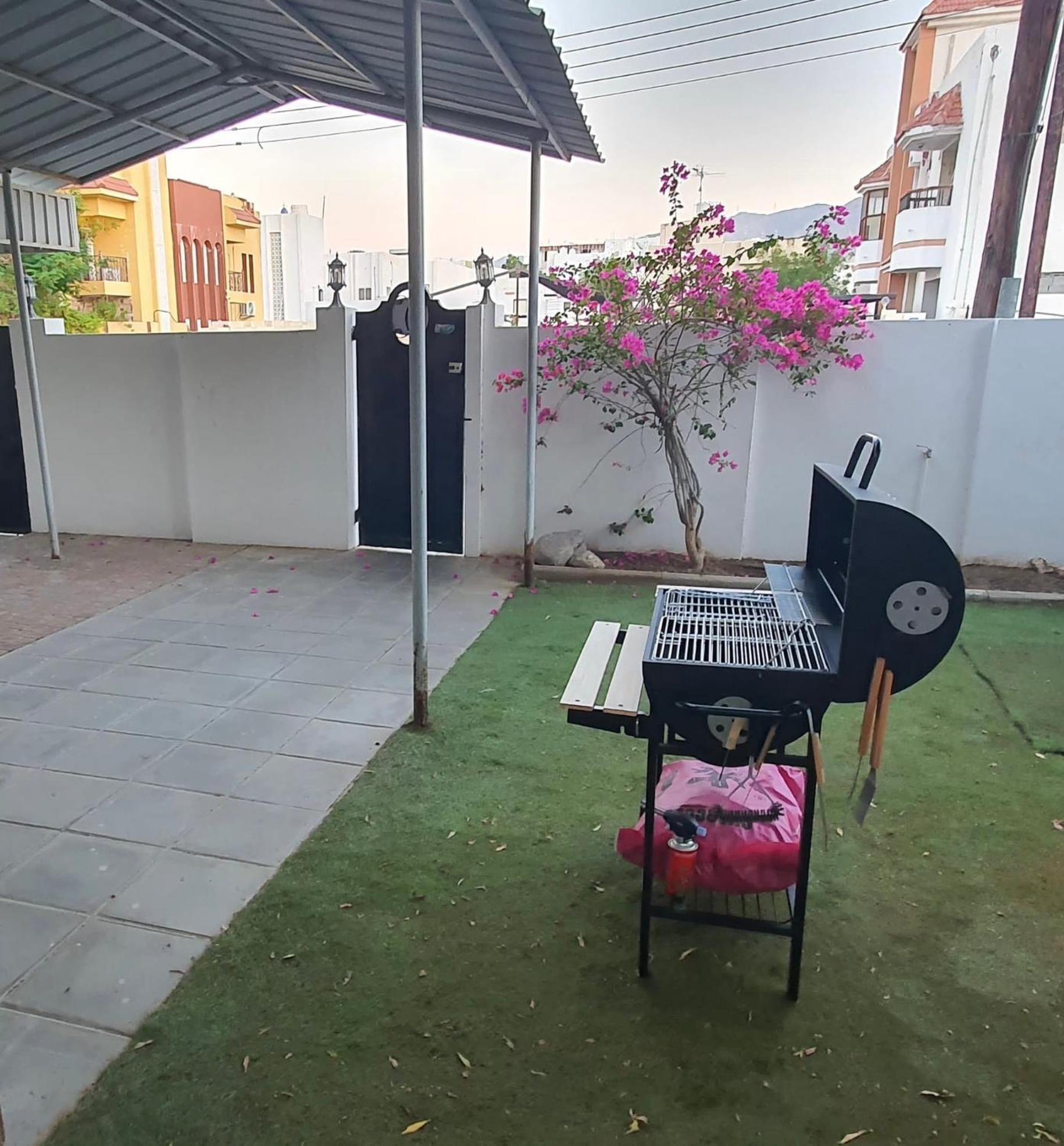 מוסקט Legacy Hostel מראה חיצוני תמונה