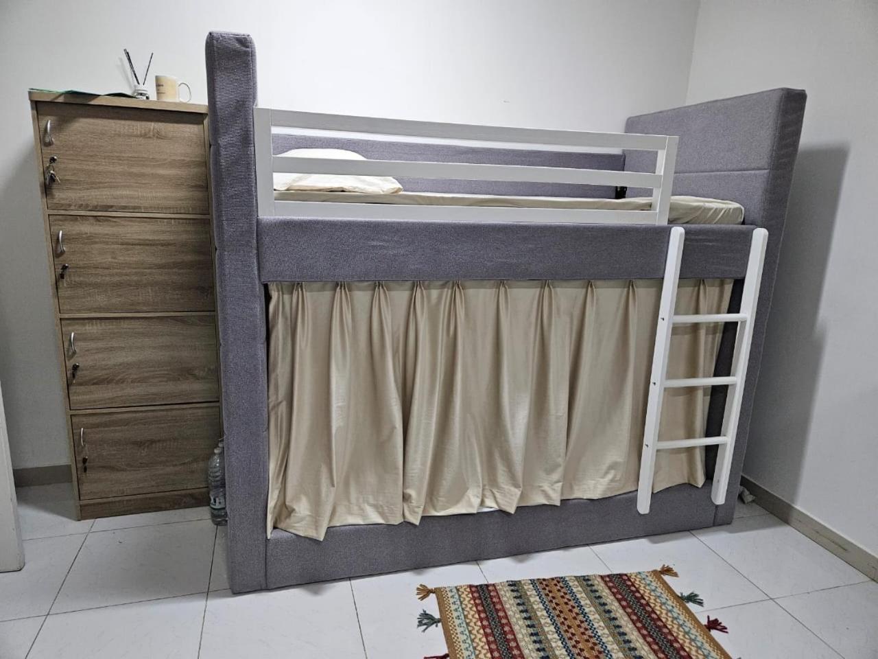 מוסקט Legacy Hostel מראה חיצוני תמונה